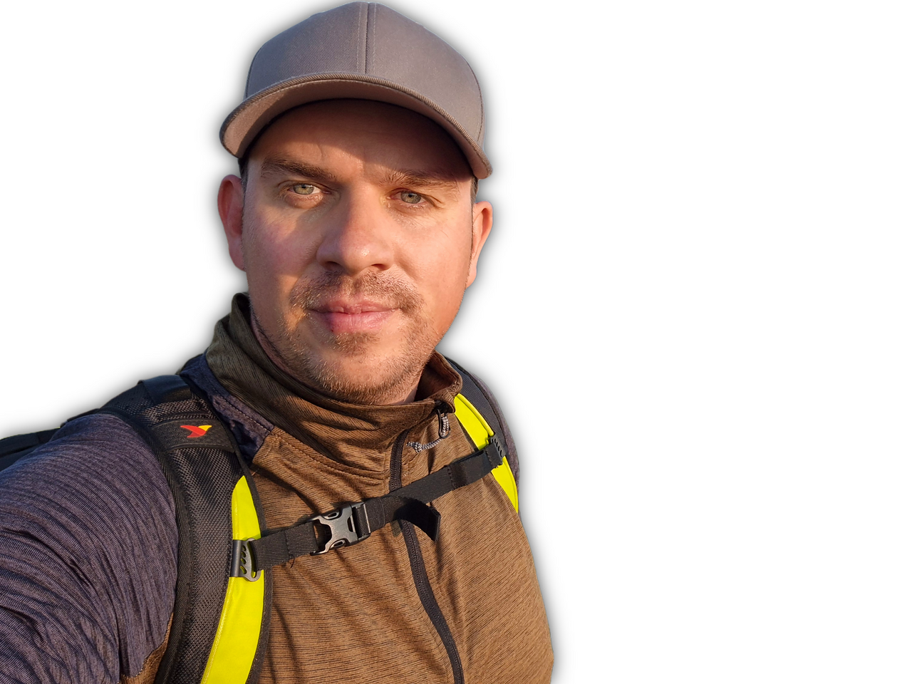 Porträt von Markus Winkler mit Kappe im Freien